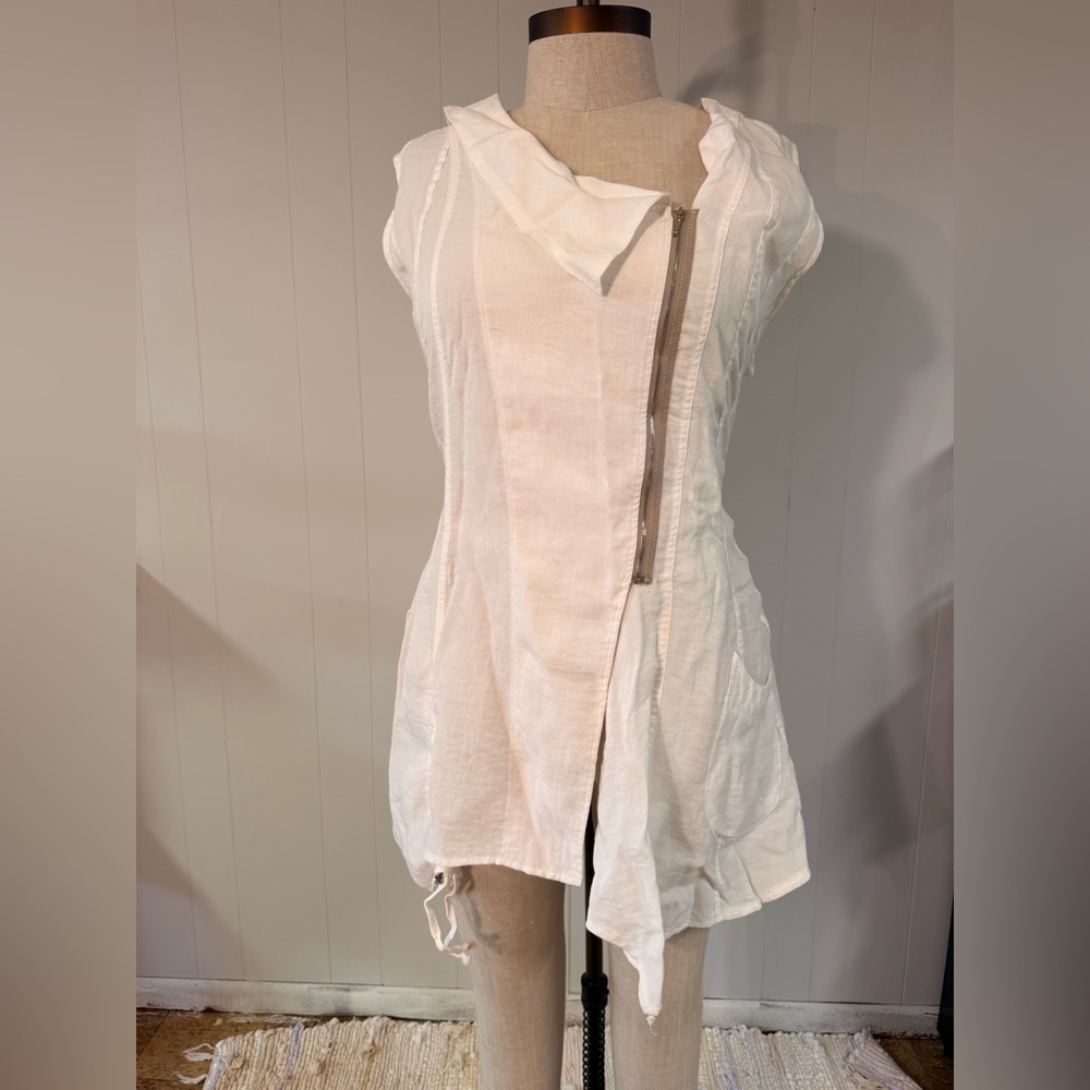 White Sleeveless Asymmetrical Top